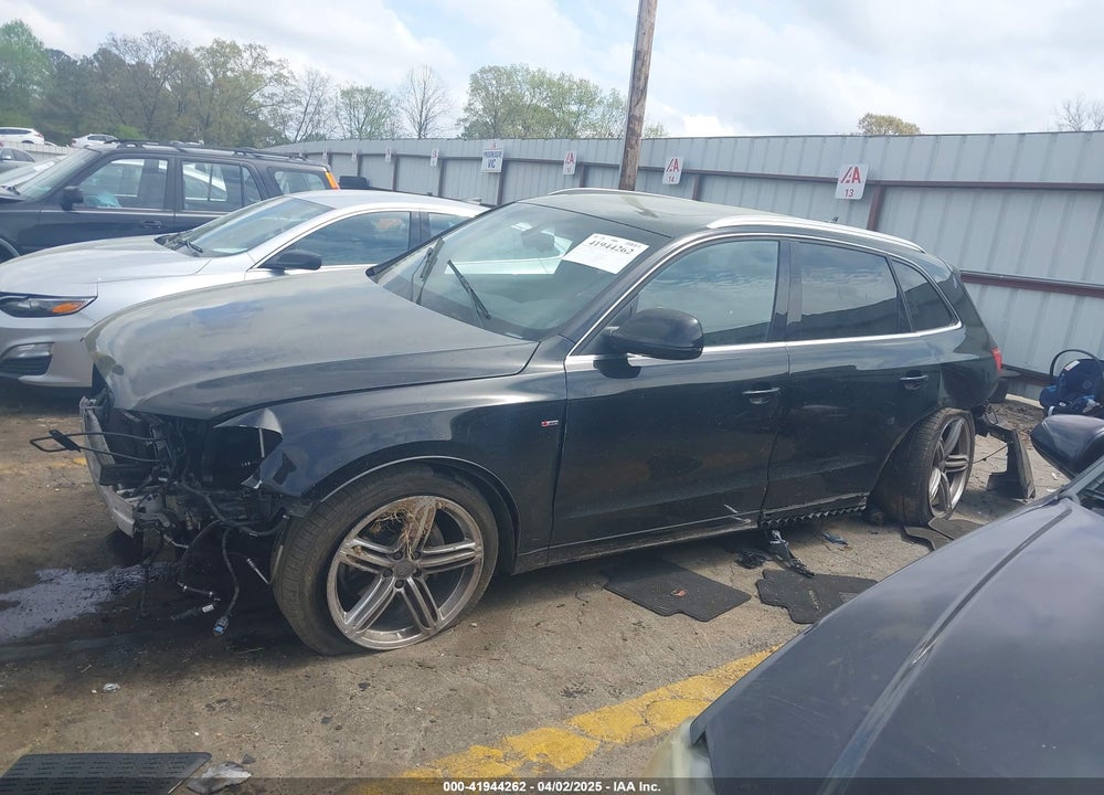 2012 AUDI Q5 3.2 PREMIUM VIN: WA1WKAFP3CA101931