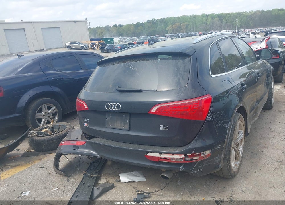 2012 AUDI Q5 3.2 PREMIUM VIN: WA1WKAFP3CA101931