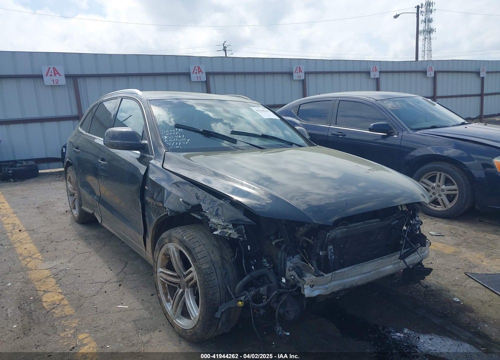 2012 AUDI Q5 3.2 PREMIUM VIN: WA1WKAFP3CA101931