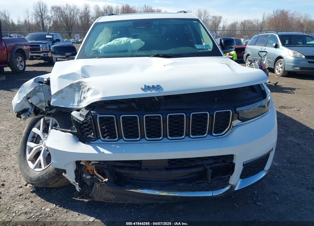 2021 JEEP GRAND CHEROKEE L LIMITED 4X4 VIN: 1C4RJKBG7M8142511