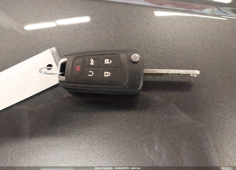 2017 CHEVROLET EQUINOX VIN: 2GNFLGE38H6229811