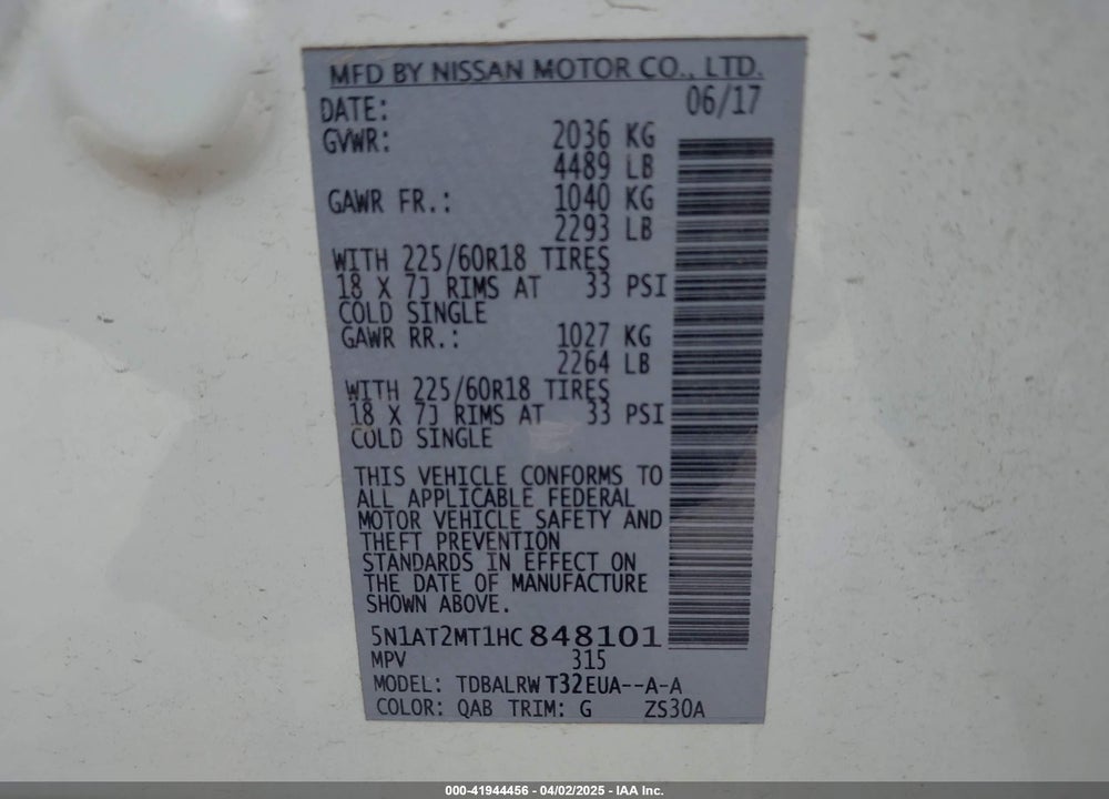 2017 NISSAN ROGUE VIN: 5N1AT2MT1HC848101