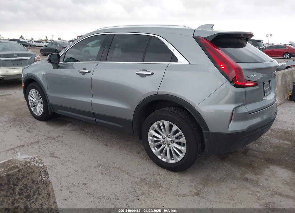 2024 CADILLAC XT4 FWD LUXURY VIN: 1GYAZAR45RF188654