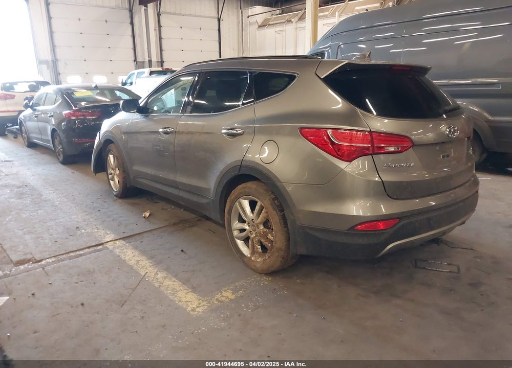 2014 HYUNDAI SANTA FE VIN: 5XYZWDLA0EG141153