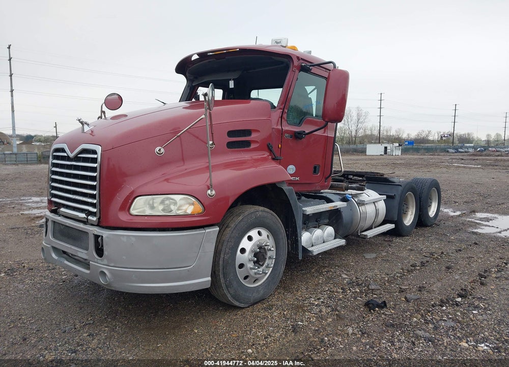 2014 MACK CXU613 CXU600 VIN: 1M1AW02YXEM035649