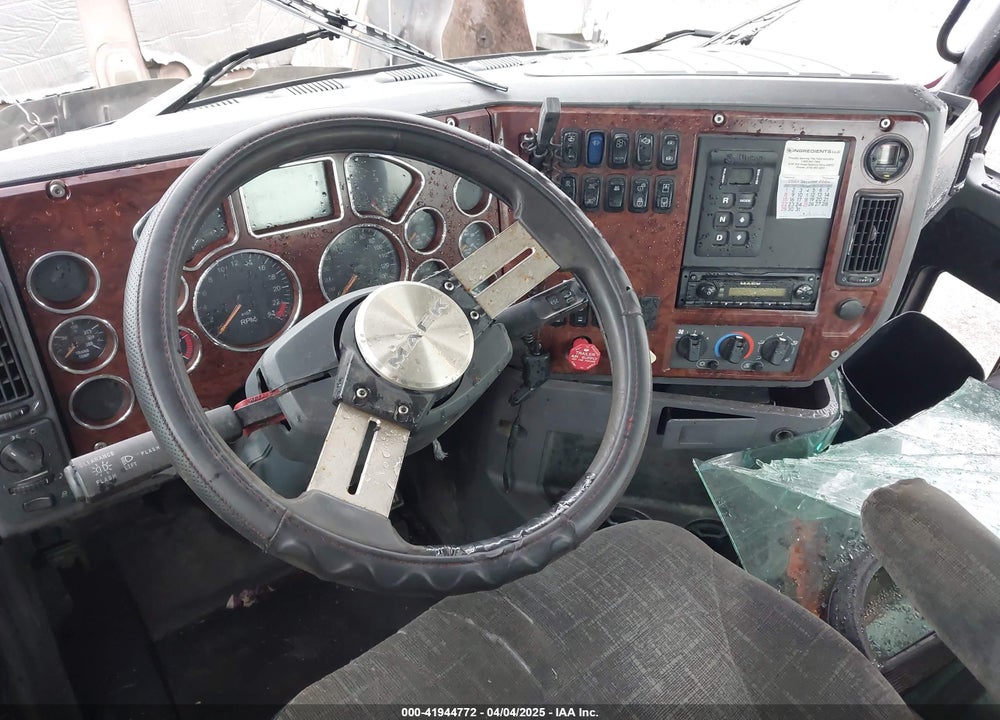 2014 MACK CXU613 CXU600 VIN: 1M1AW02YXEM035649