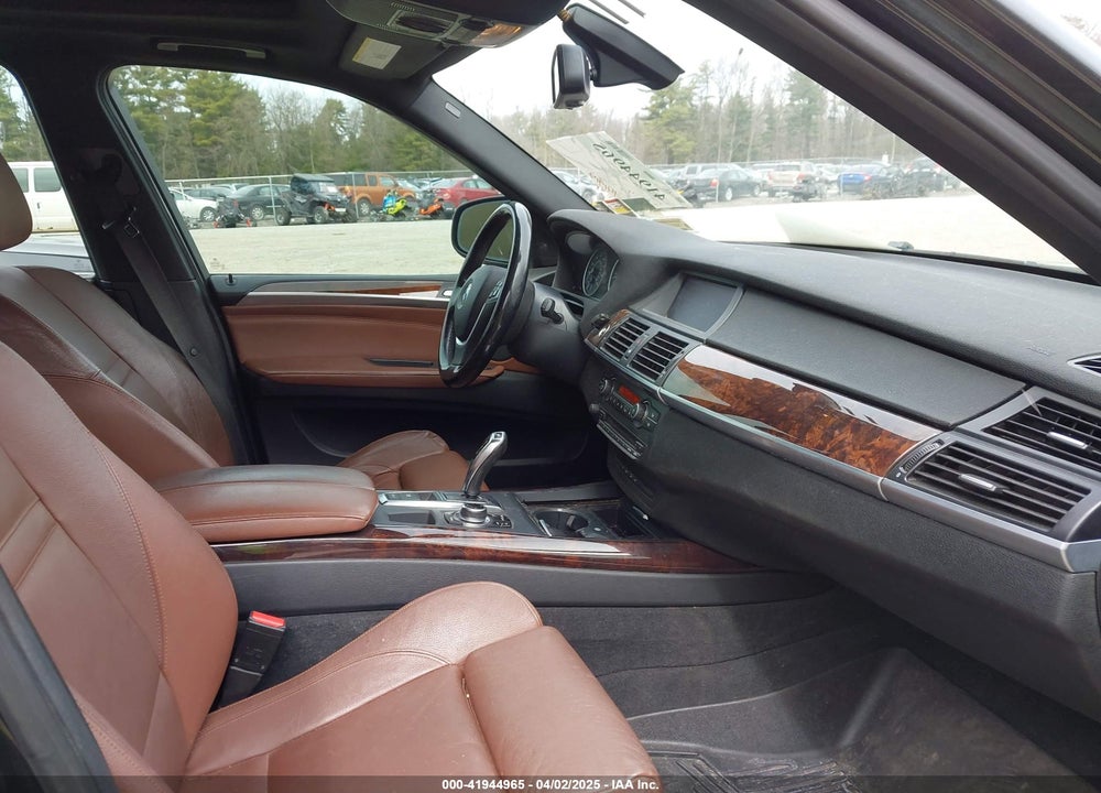 2012 BMW X5 VIN: 5UXZW0C56CL667539
