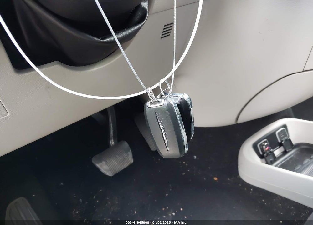 2019 CHRYSLER PACIFICA TOURING L VIN: 2C4RC1BGXKR526286