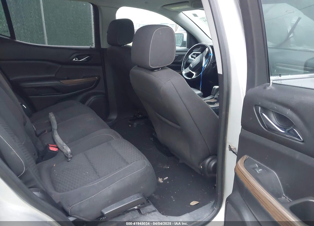 2019 GMC ACADIA VIN: 1GKKNKLA7KZ114073