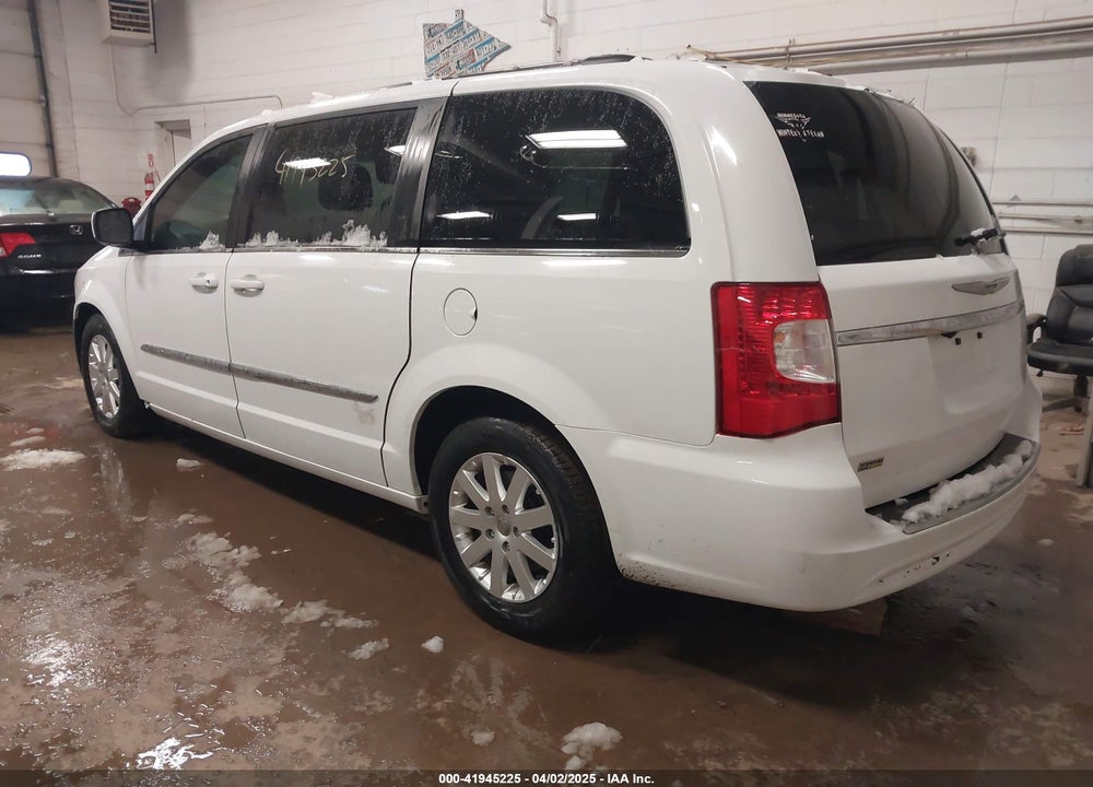 2014 CHRYSLER TOWN & COUNTRY TOURING VIN: 2C4RC1BG3ER293212