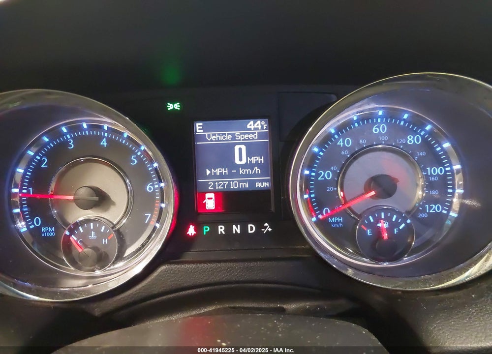 2014 CHRYSLER TOWN & COUNTRY TOURING VIN: 2C4RC1BG3ER293212