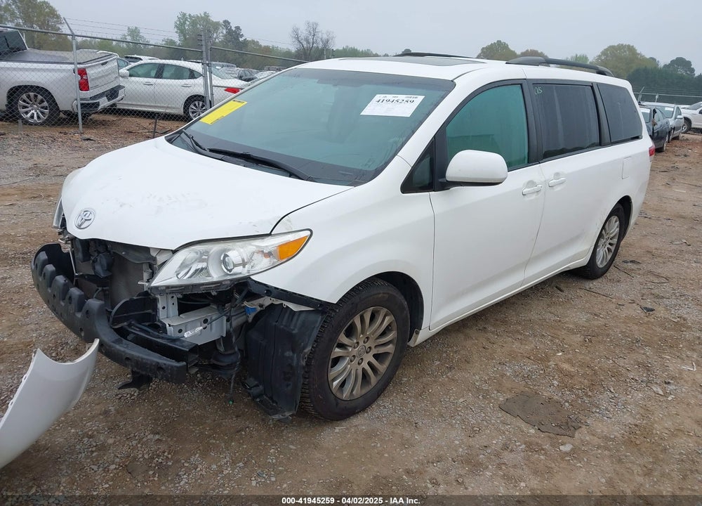 2013 TOYOTA SIENNA VIN: 5TDYK3DC3DS384510