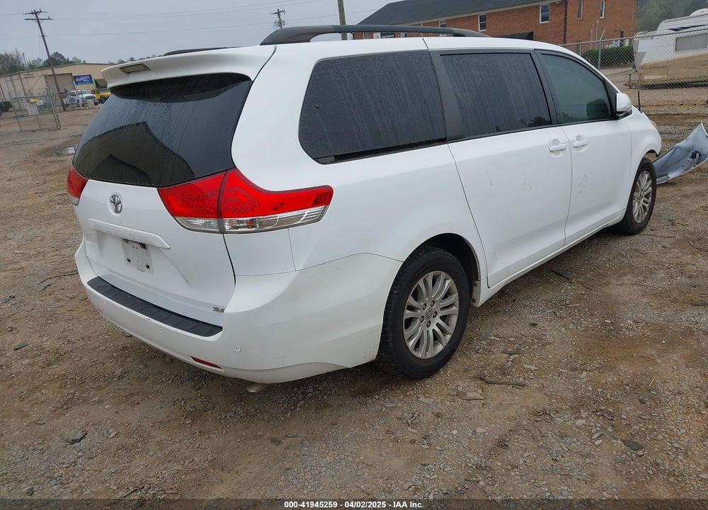 2013 TOYOTA SIENNA VIN: 5TDYK3DC3DS384510