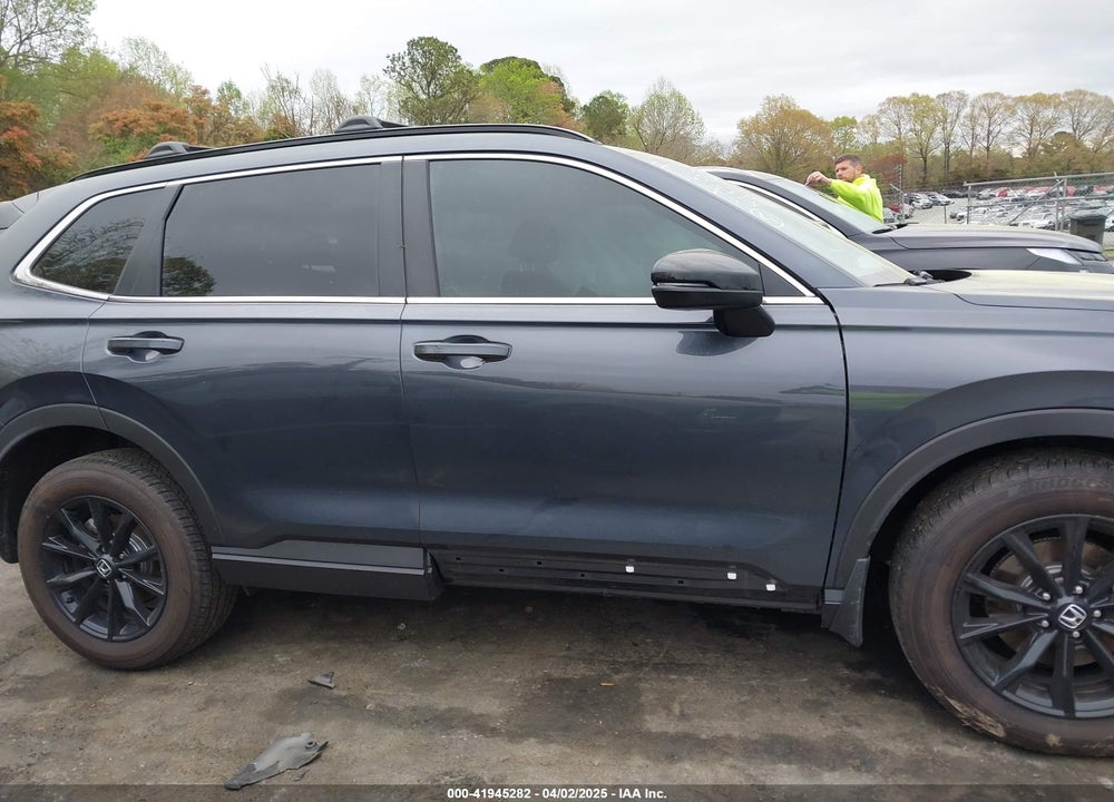 2025 HONDA CR-V HYBRID SPORT-L VIN: 5J6RS6H88SL029479