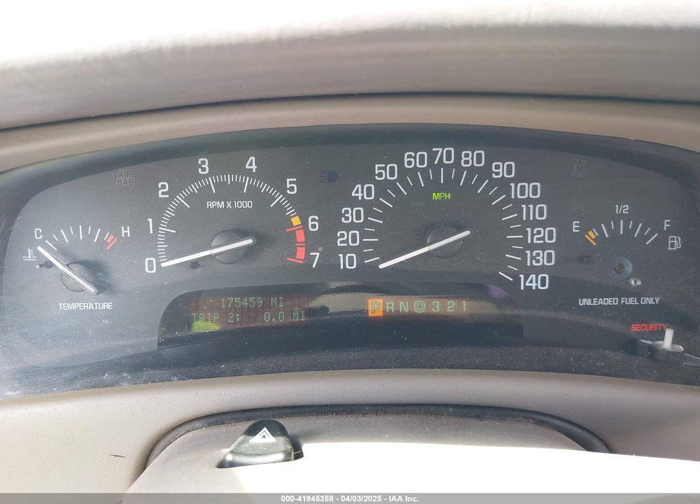 2000 BUICK PARK AVENUE VIN: 1G4CW52K5Y4117550