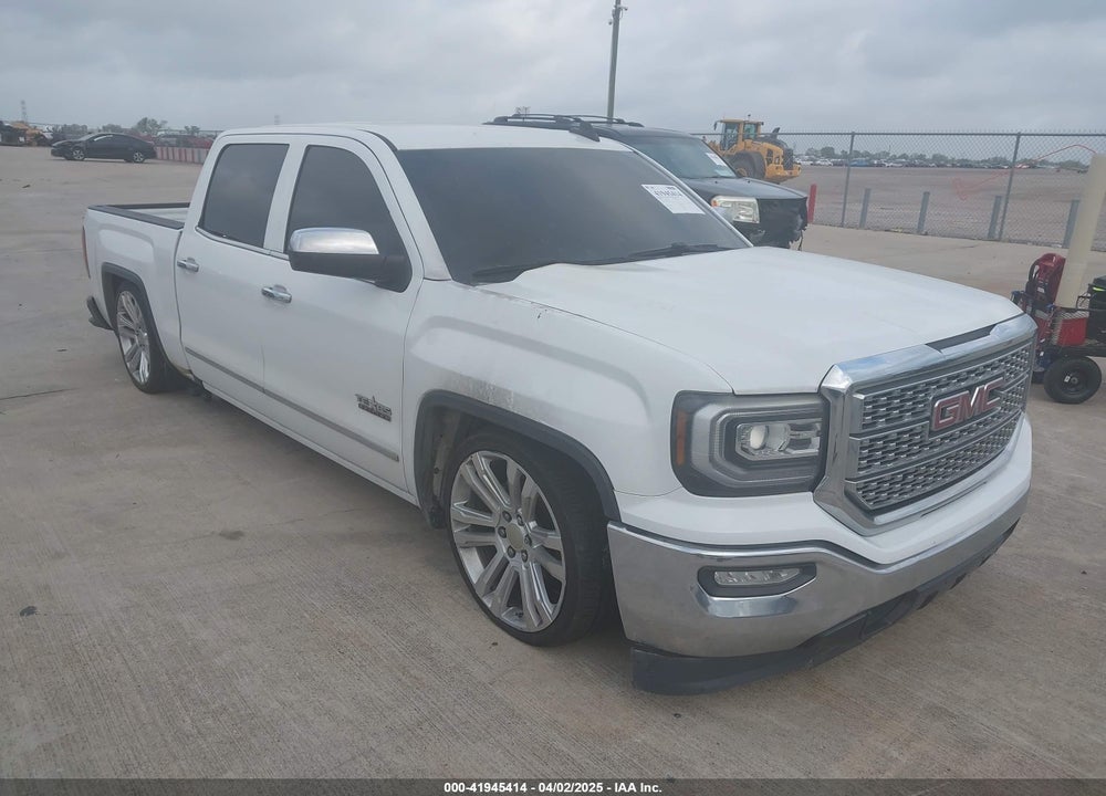 2018 GMC SIERRA 1500 SLT VIN: 3GTP1NECXJG213532