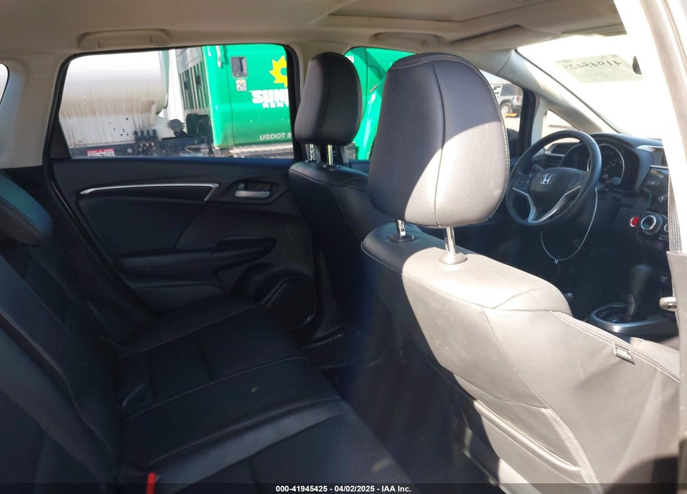 2019 HONDA FIT EX-L VIN: 3HGGK5H01KM721343