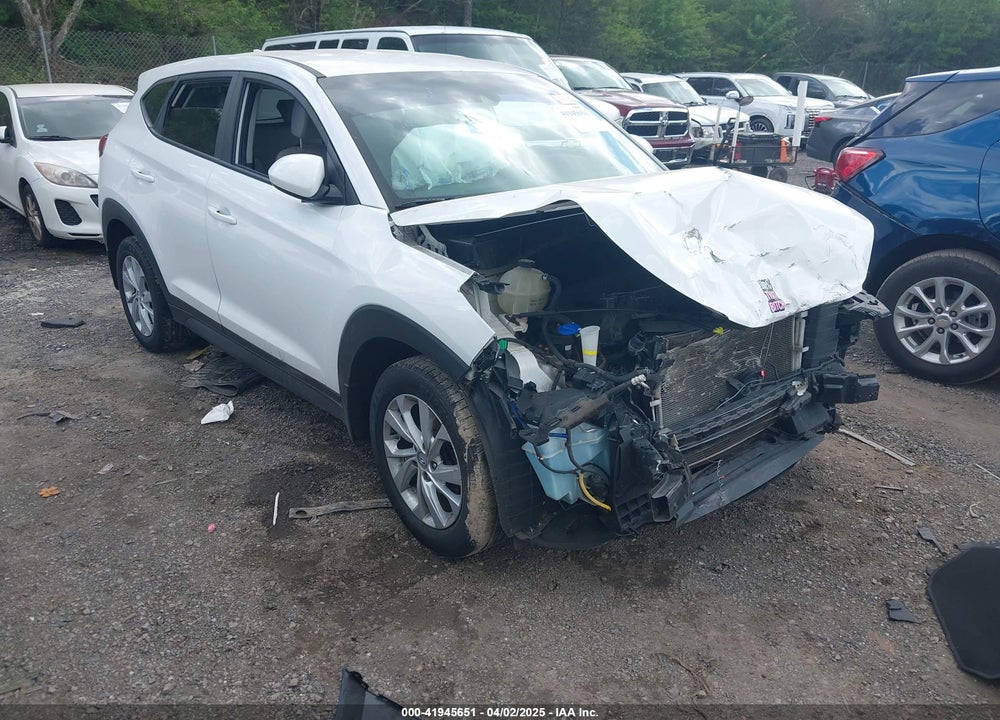 2020 HYUNDAI TUCSON SE VIN: KM8J23A46LU212217
