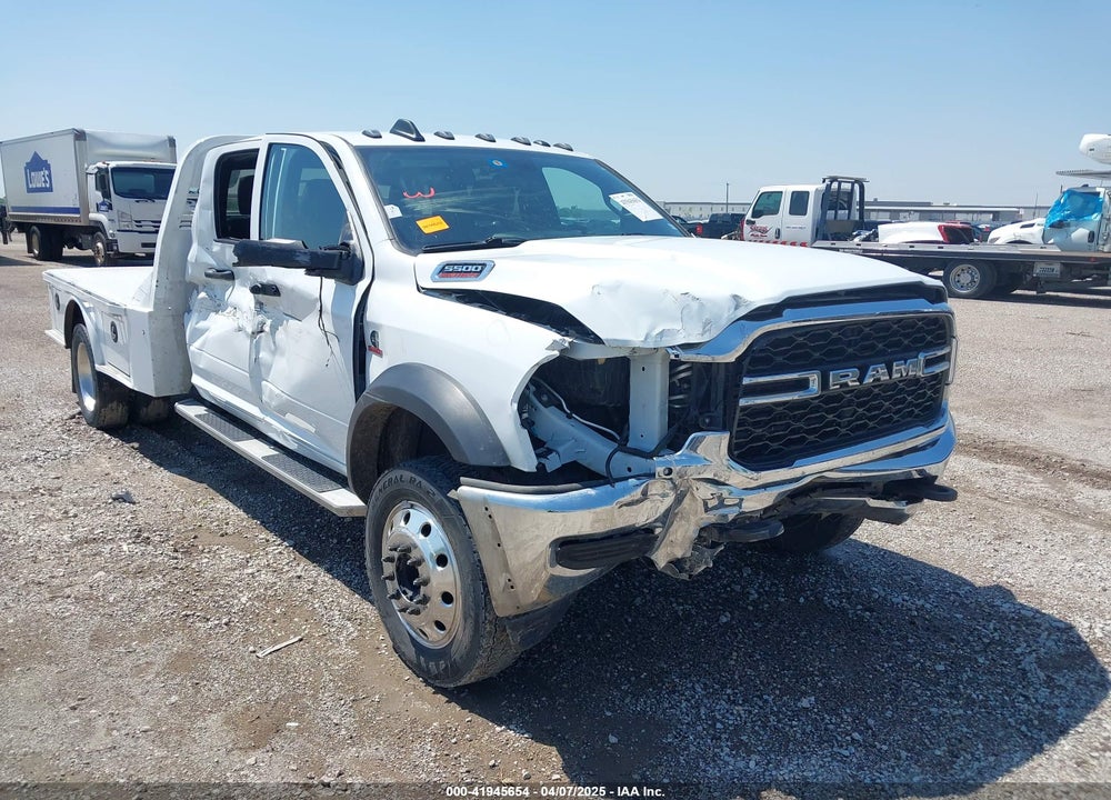 2024 RAM 5500 CHASSIS TRADESMAN/SLT VIN: 3C7WRMEL2RG120100