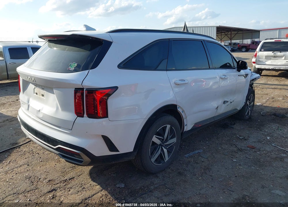 2023 KIA SORENTO S VIN: 5XYRL4LC8PG181204