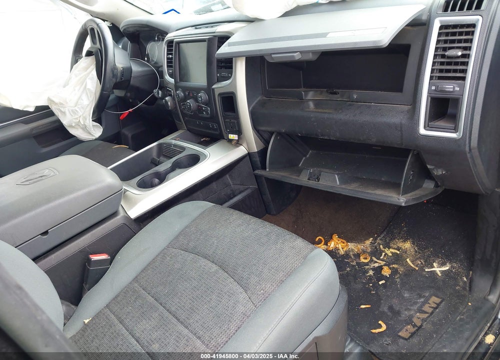 2016 RAM 1500 VIN: 1C6RR6LT4GS148390