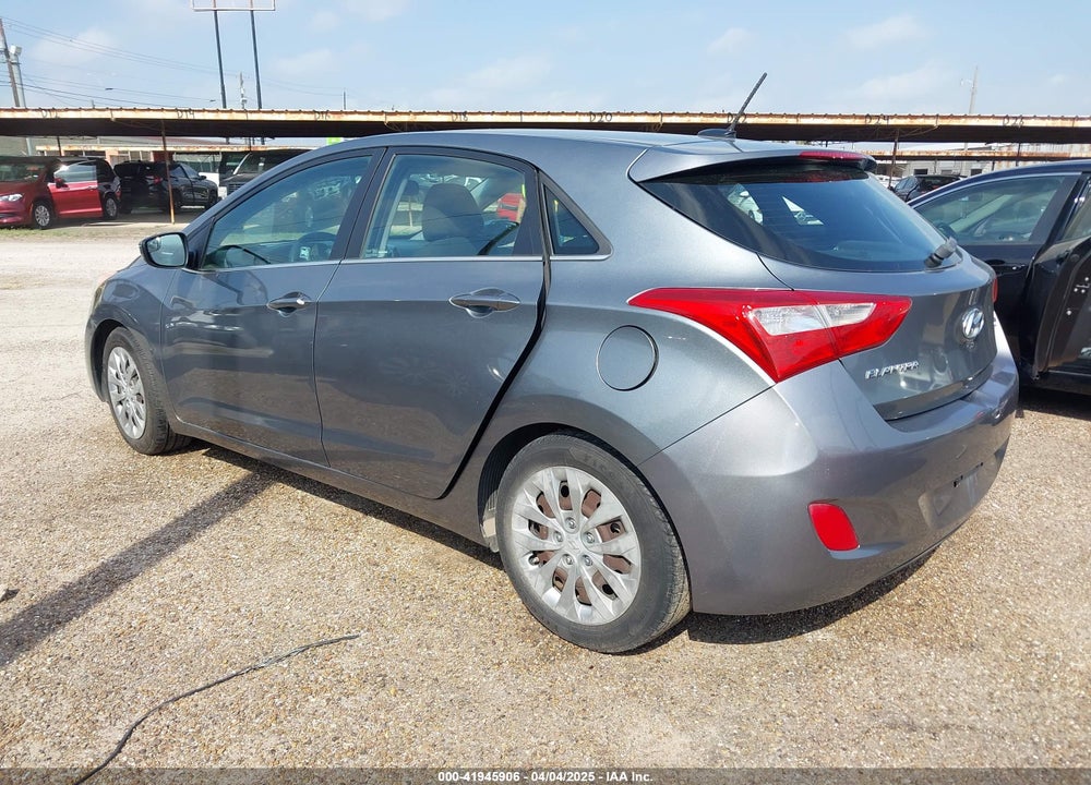 2017 HYUNDAI ELANTRA GT VIN: KMHD35LH9HU379930