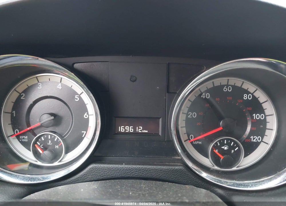 2017 DODGE GRAND CARAVAN VIN: 2C4RDGCG5HR557436