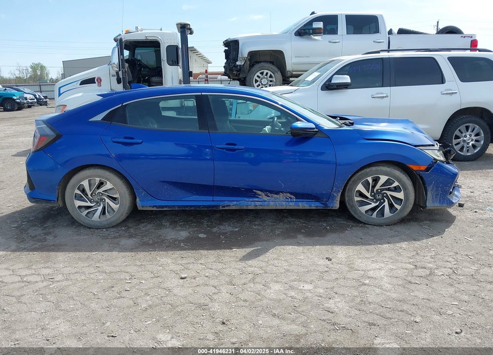 2017 HONDA CIVIC VIN: SHHFK7H22HU420826