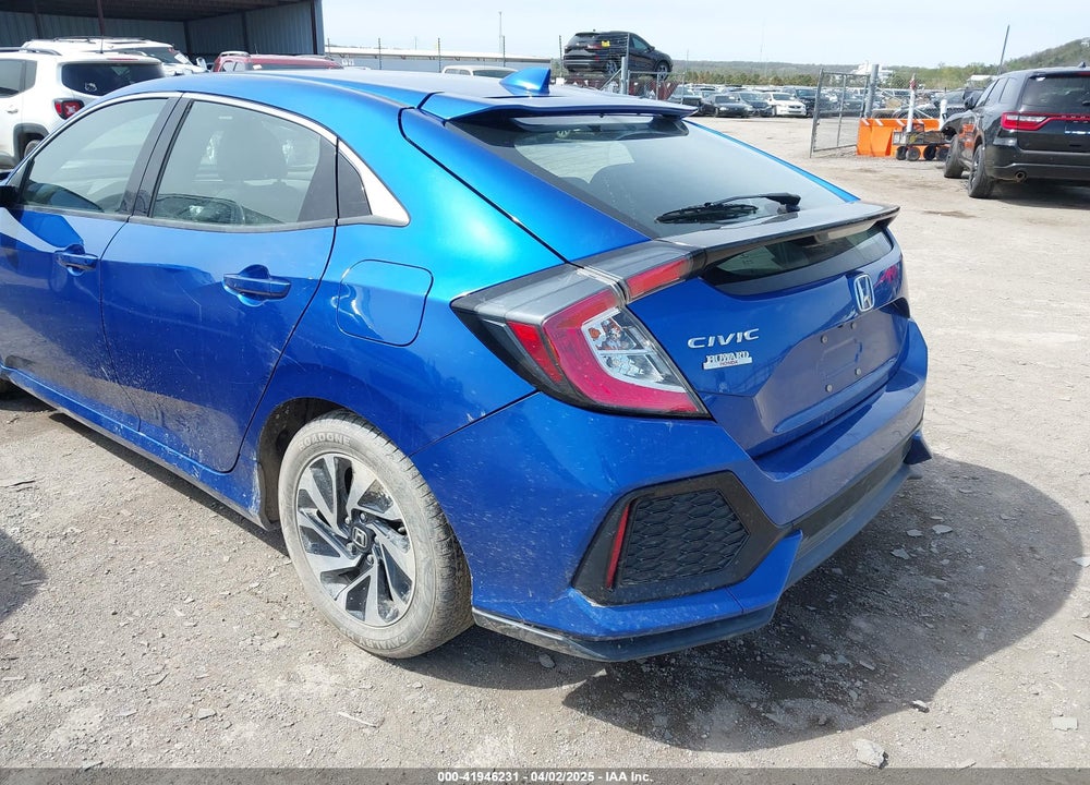 2017 HONDA CIVIC VIN: SHHFK7H22HU420826