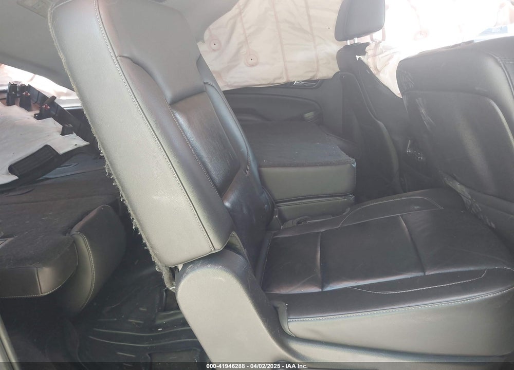 2015 CHEVROLET SUBURBAN 1500 VIN: 1GNSCJKCXFR201817