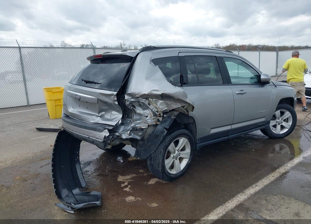 2016 JEEP COMPASS LATITUDE VIN: 1C4NJDEB6GD756150