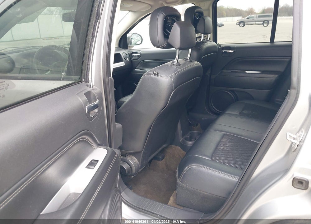 2016 JEEP COMPASS LATITUDE VIN: 1C4NJDEB6GD756150