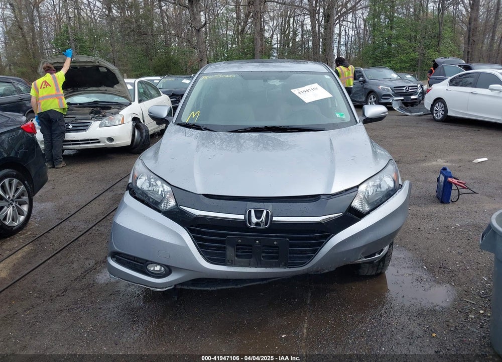 2018 HONDA HR-V VIN: 3CZRU6H55JG703468