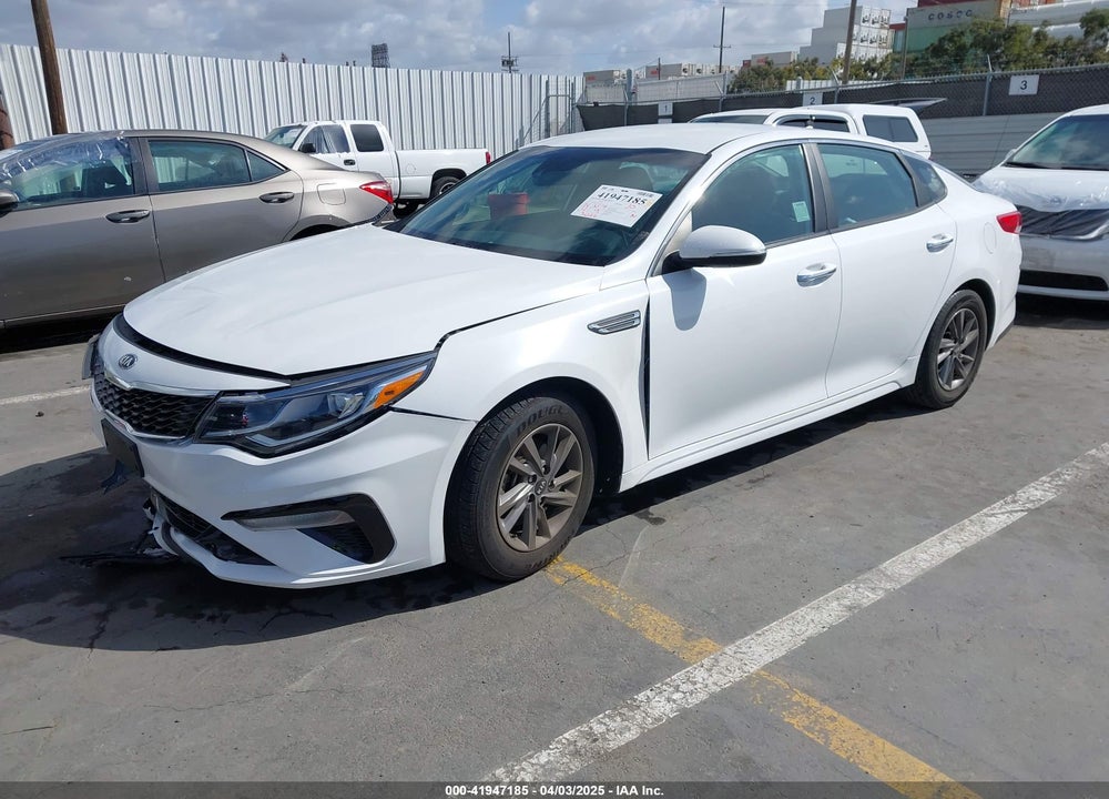 2020 KIA OPTIMA VIN: 5XXGT4L32LG422177