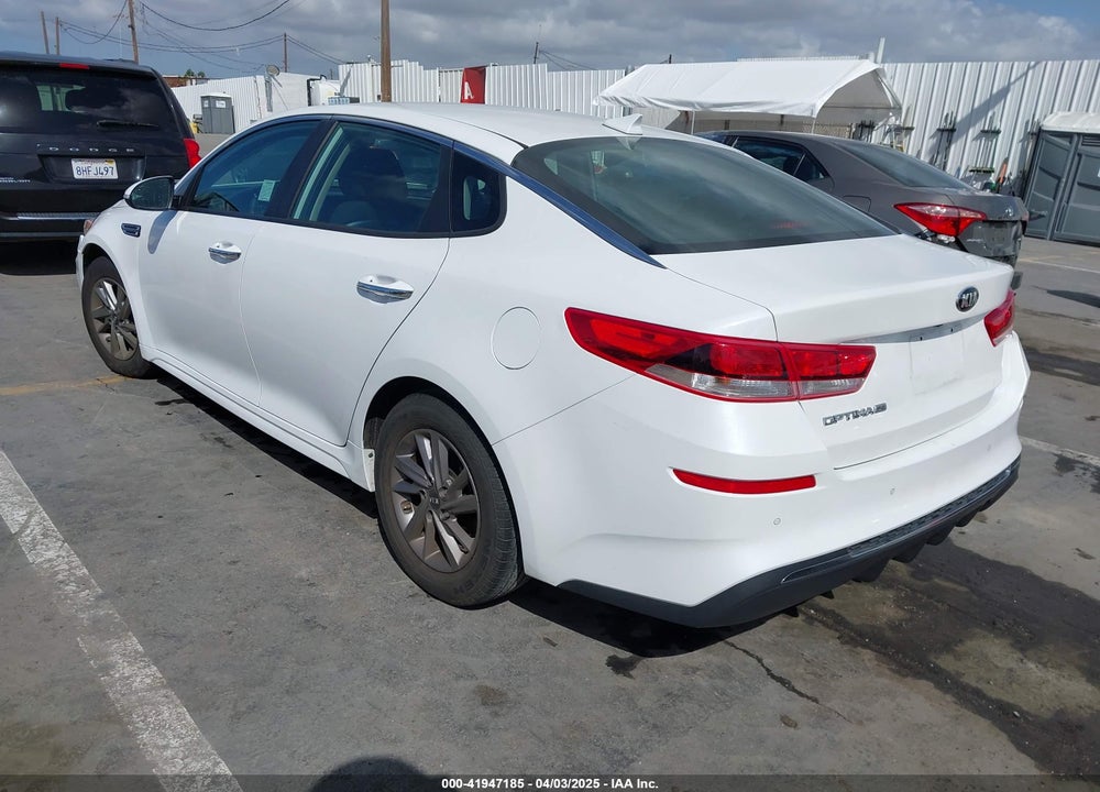 2020 KIA OPTIMA VIN: 5XXGT4L32LG422177