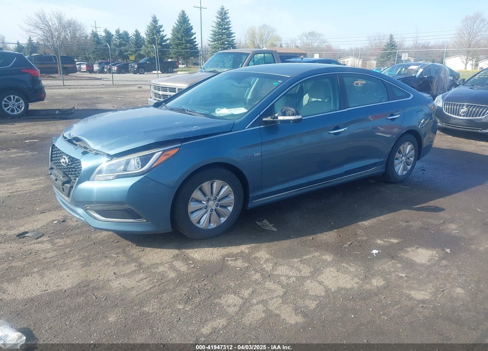 2016 HYUNDAI SONATA HYBRID VIN: KMHE24L13GA037586