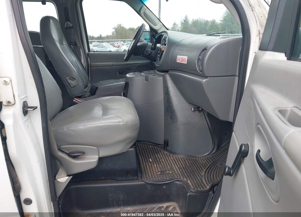 2005 FORD E-250 VIN: 1FTNE24W25HA14010