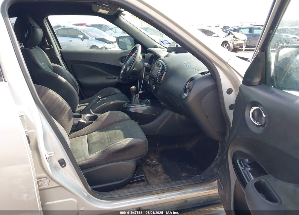 2016 NISSAN JUKE VIN: JN8AF5MR1GT605036