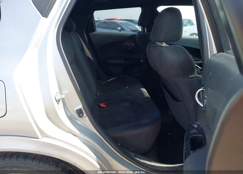 2016 NISSAN JUKE VIN: JN8AF5MR1GT605036