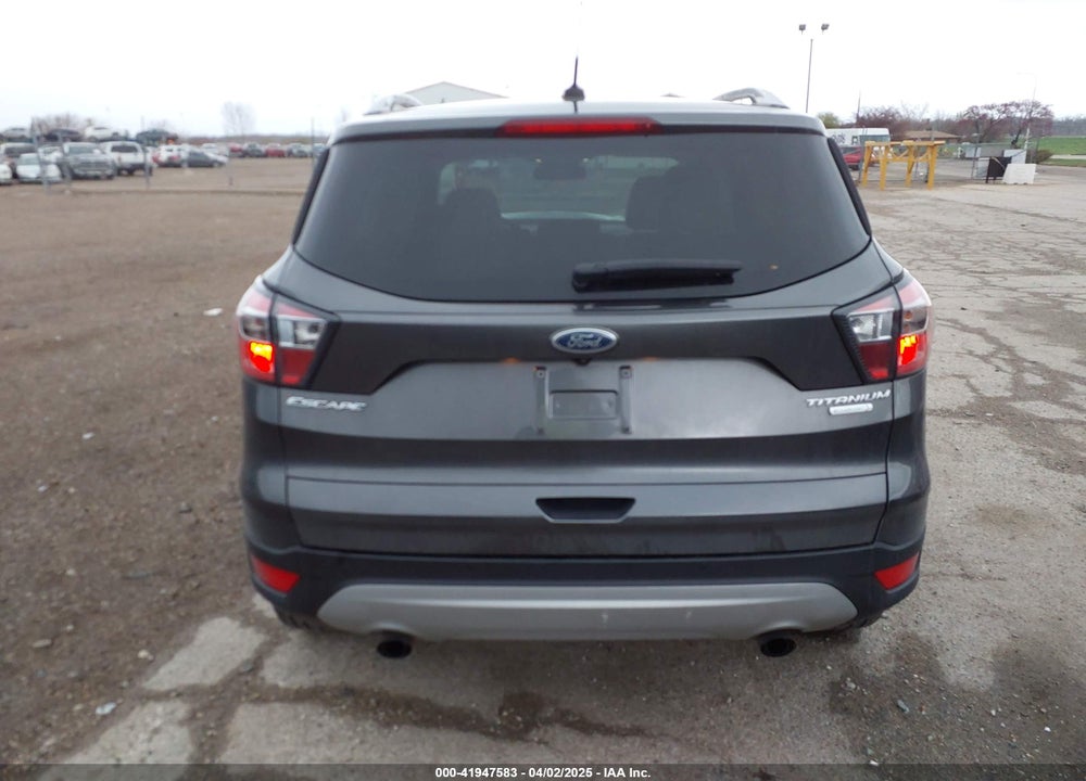 2017 FORD ESCAPE VIN: 1FMCU0J98HUB60402