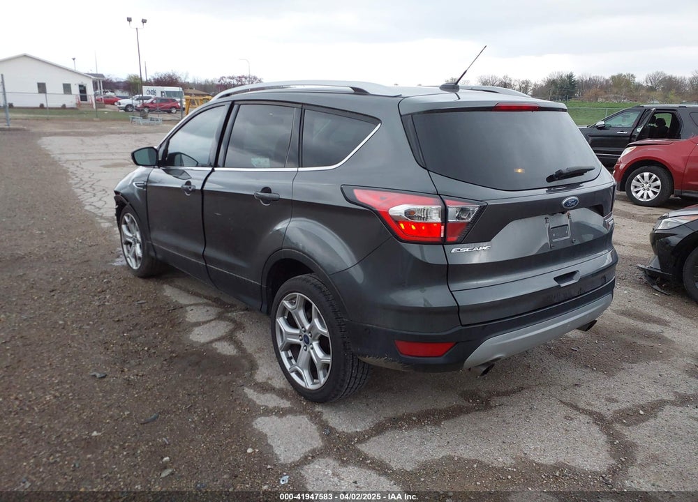 2017 FORD ESCAPE VIN: 1FMCU0J98HUB60402