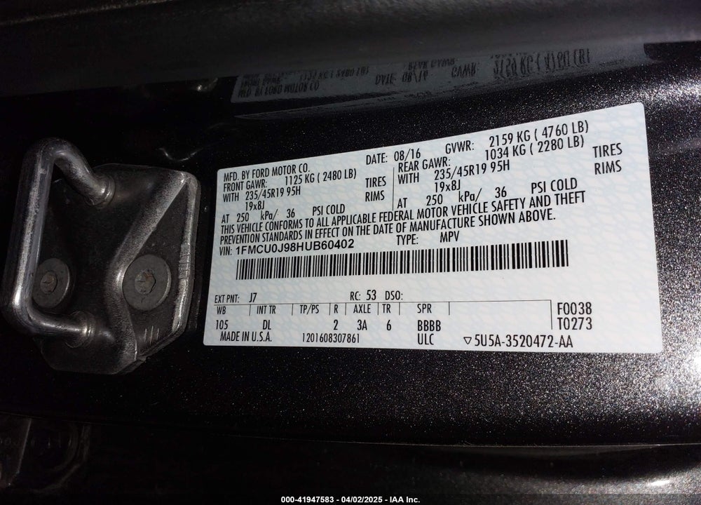 2017 FORD ESCAPE VIN: 1FMCU0J98HUB60402