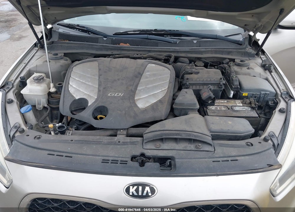 2015 KIA CADENZA VIN: KNALN4D77F5177876