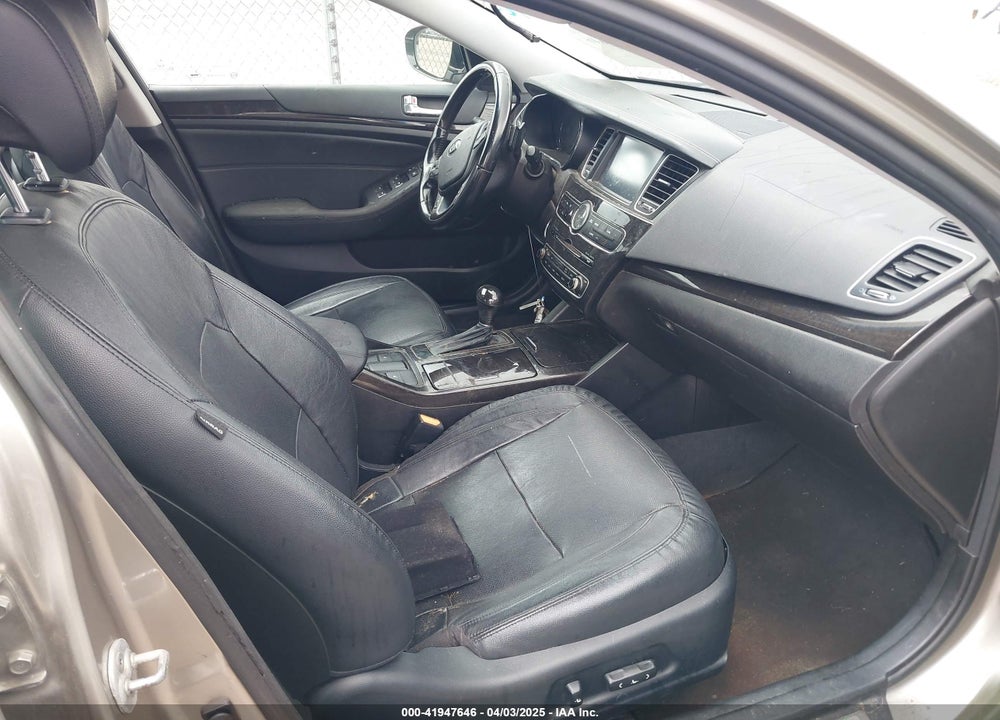 2015 KIA CADENZA VIN: KNALN4D77F5177876
