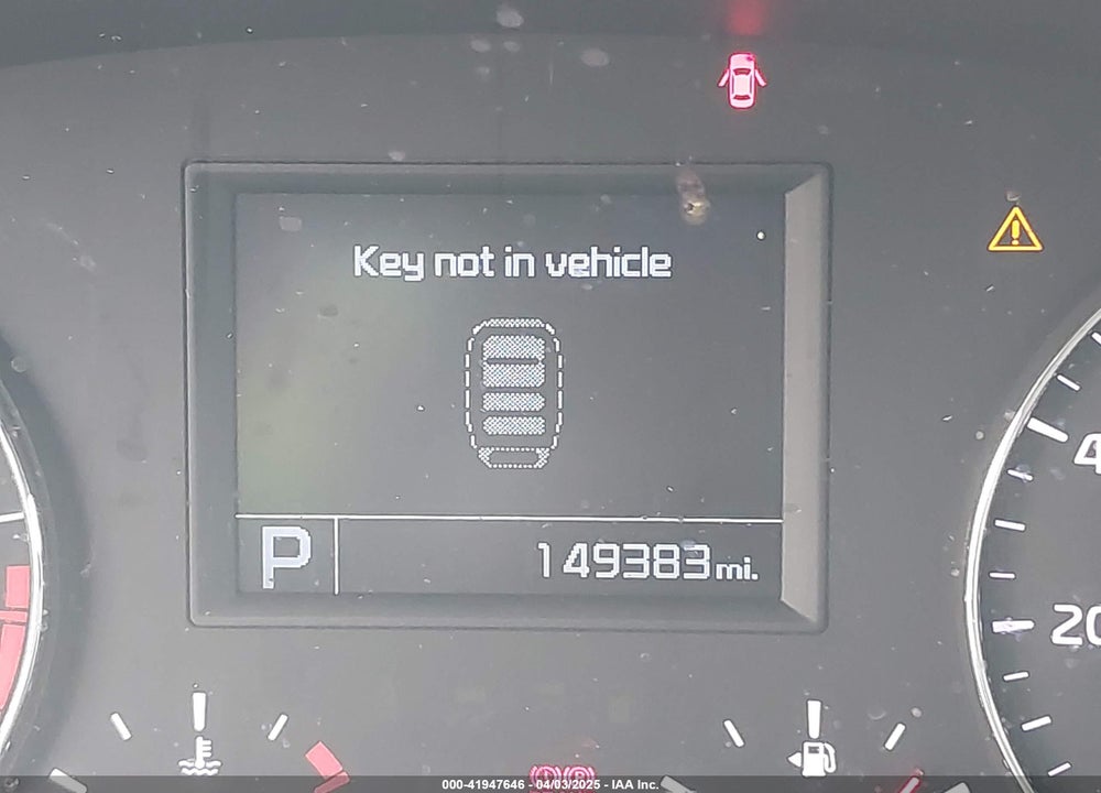 2015 KIA CADENZA VIN: KNALN4D77F5177876