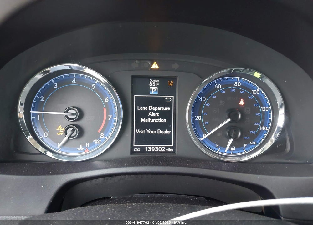 2018 TOYOTA COROLLA VIN: 5YFBURHEXJP761899
