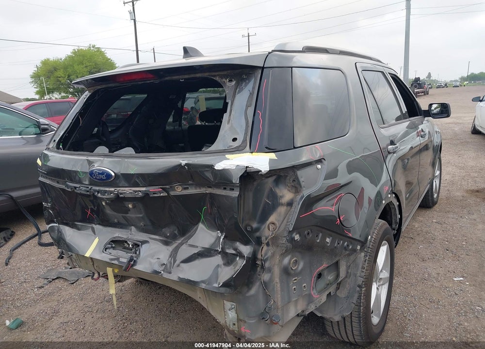 2018 FORD EXPLORER VIN: 1FM5K7D80JGC54112