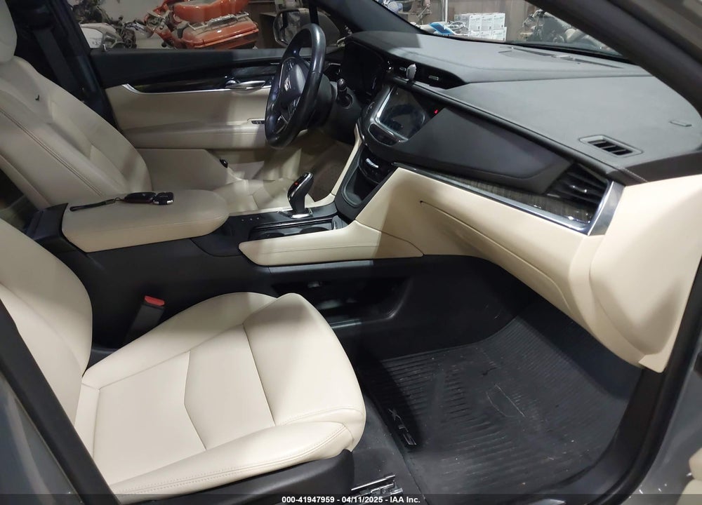 2019 CADILLAC XT5 VIN: 1GYKNBRS9KZ218151