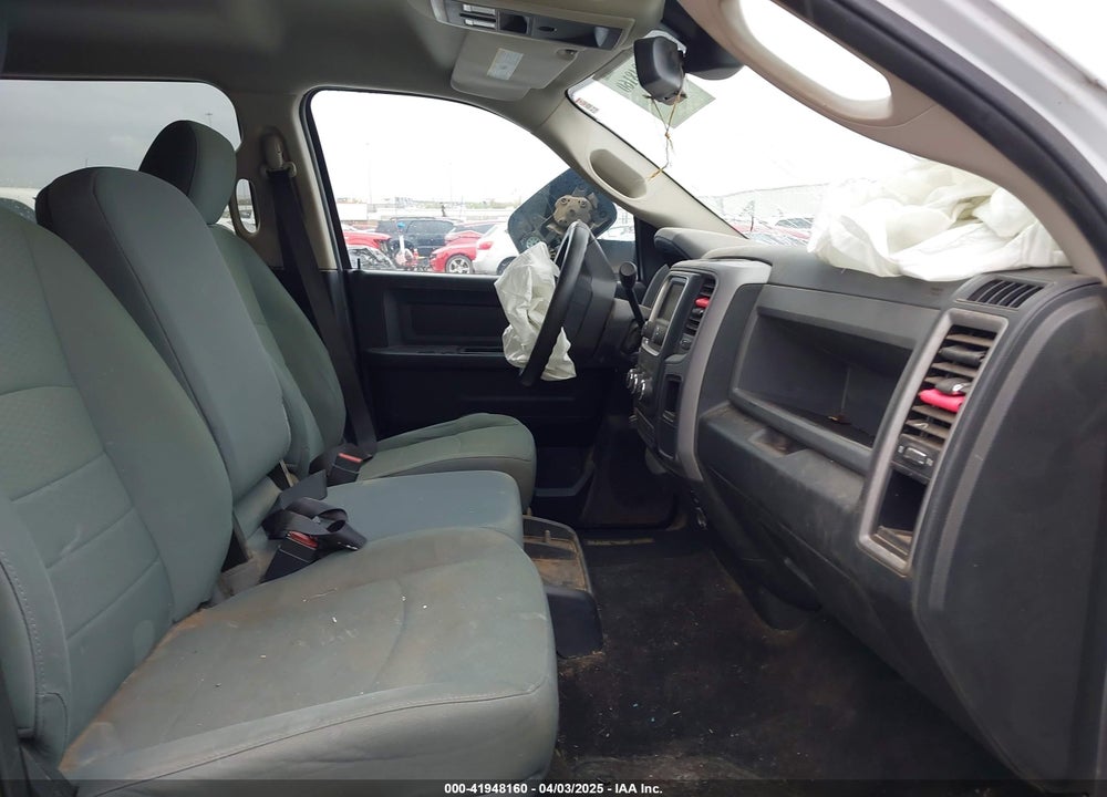2015 RAM 2500 TRADESMAN VIN: 3C6UR5HJ7FG650635