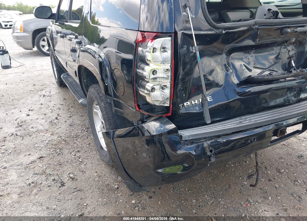2007 CHEVROLET TAHOE LT VIN: 1GNFK13097R388333